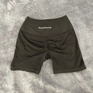 Alphalete Amplify shorts